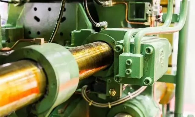 Compression Molding vs. Reaction Injection Molding